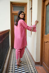 SS24DC-2321 PINK 2PCS EMBROIDERED KURTA WITH TROUSER