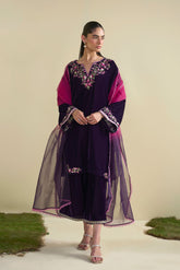 Purple tie dye dupatta by Dhanak