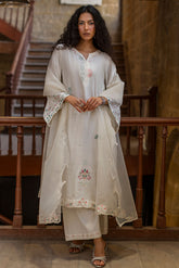 DUPATTA: SS26DD-2921 OFF WHITE EMBROIDED DUPATTA
