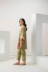 DC-2266 GREEN 2PCS EMBROIDERED KURTA WITH TROUSER