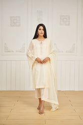 DA-2029 OFF WHITE EMBROIDERED KURTA WITH DUPATTA