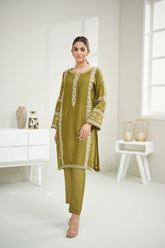 DA-2025 GREEN EMBROIDERED KURTA WITH TROUSER