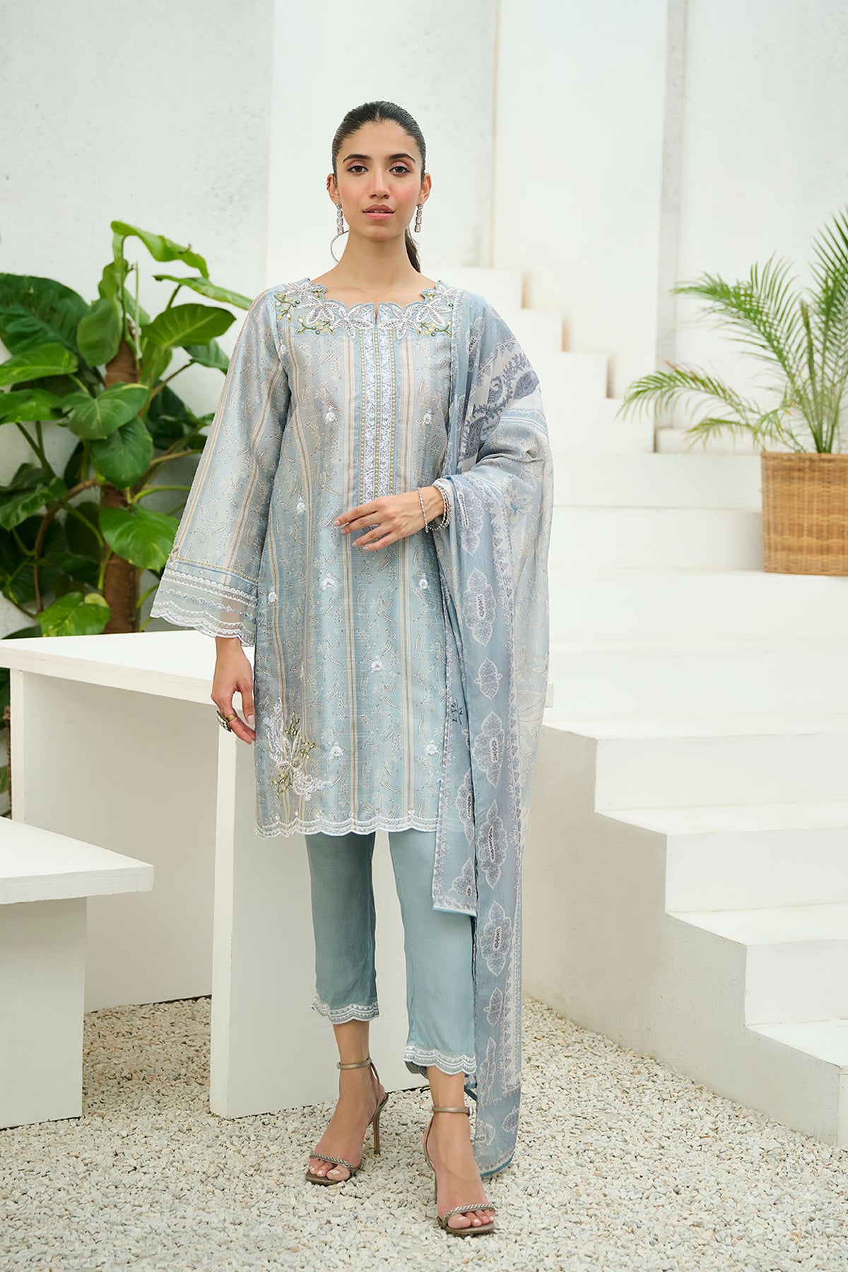 DA-2200 GREY 2PCS  EMBROIDERED KURTA WITH TROUSER