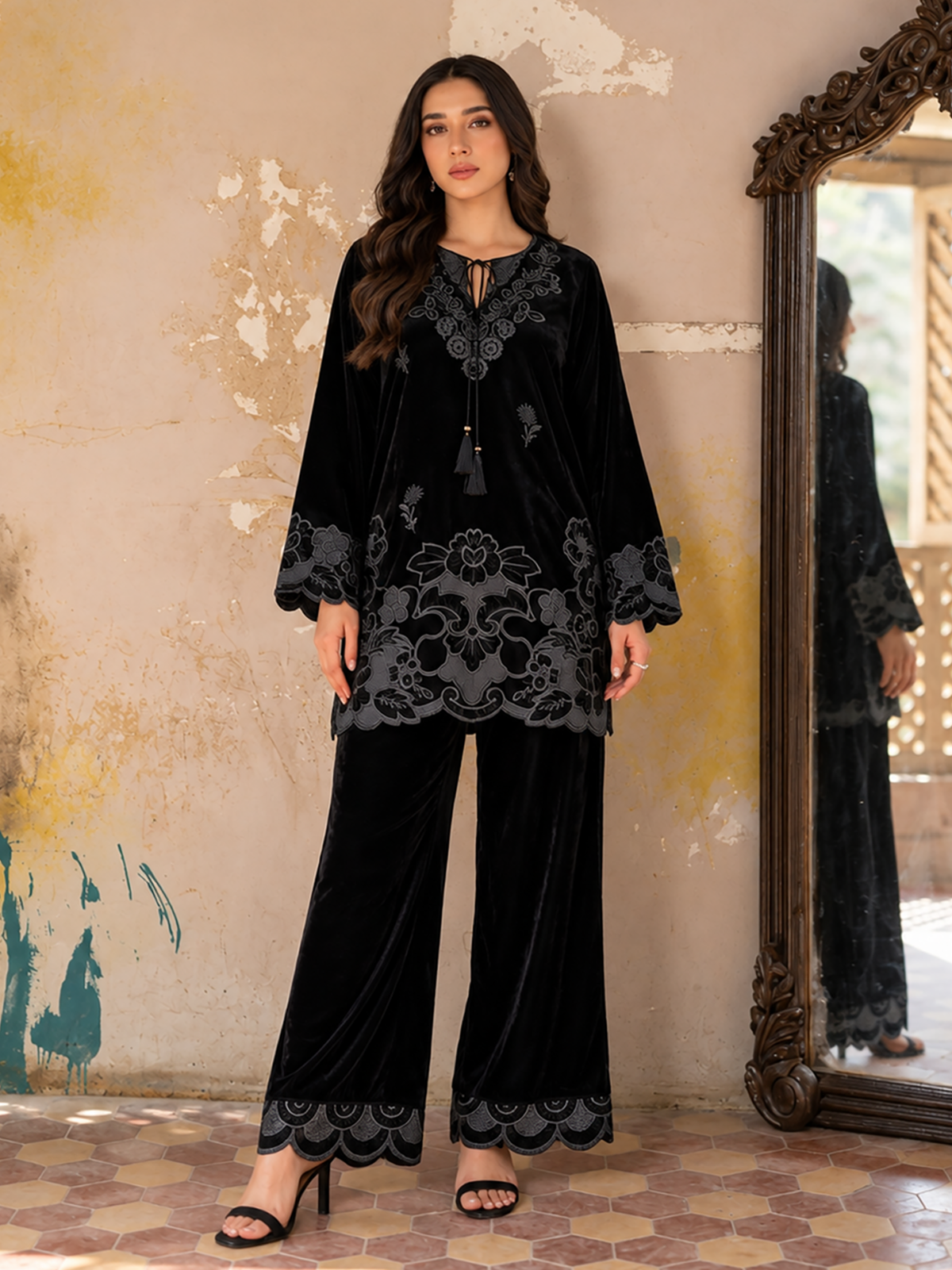 FW26DA-3013 BLACK 2PCS  EMBROIDERED KURTA WITH TROUSER