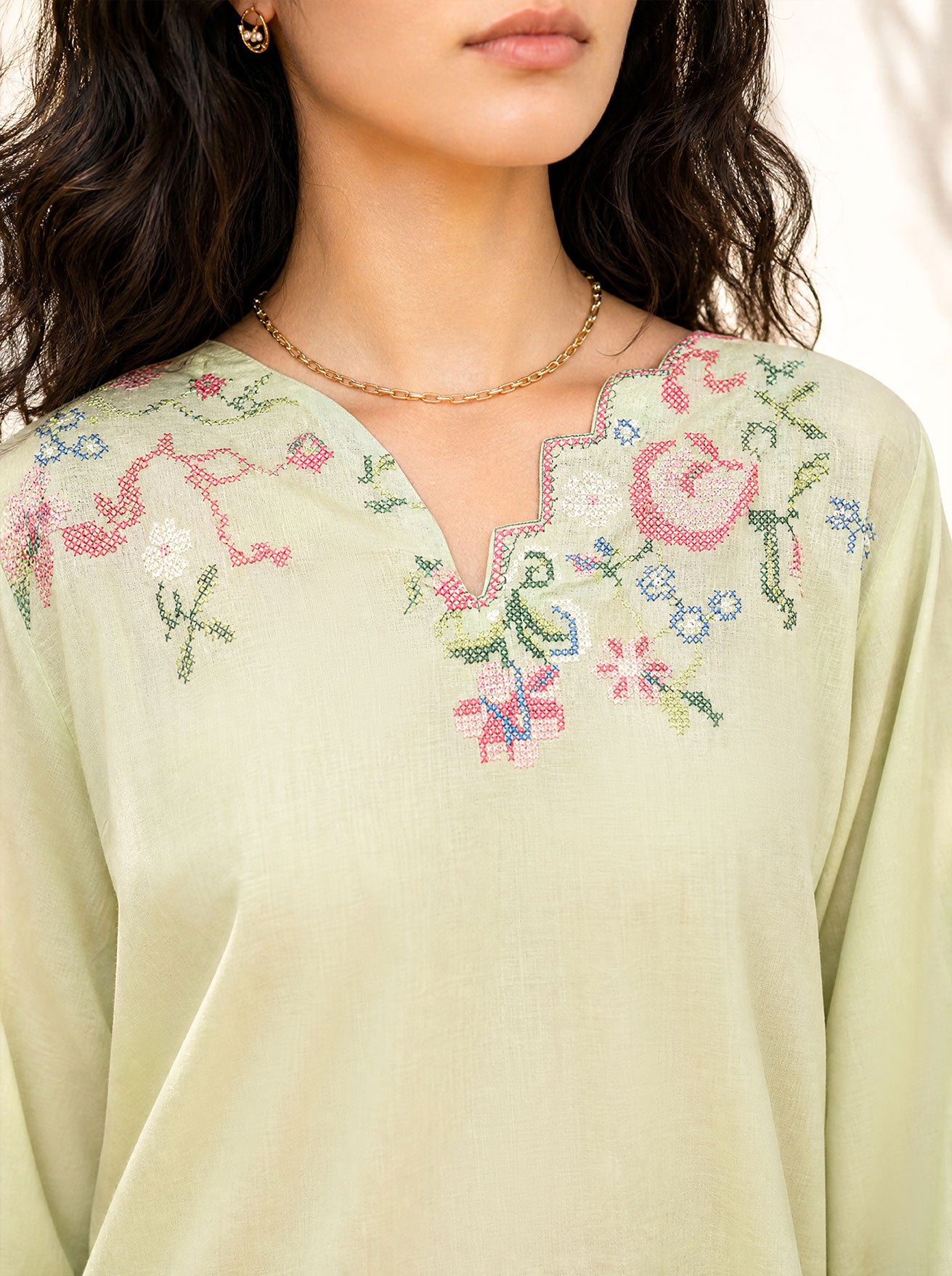 SS26DC-2626 LIGHT GREEN 2PCS  EMBROIDERED KURTA WITH TROUSER