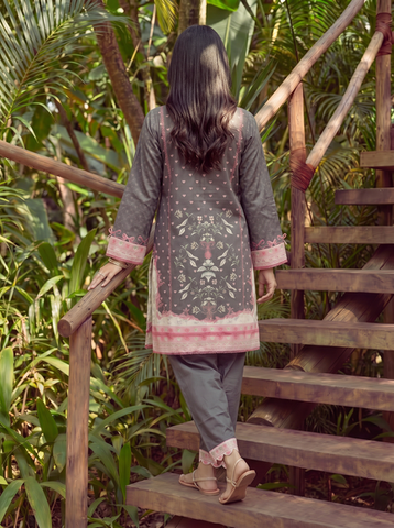 SS26DC-2602 BLACK LAWN 2PCS EMBROIDERED KURTA WITH TROUSER