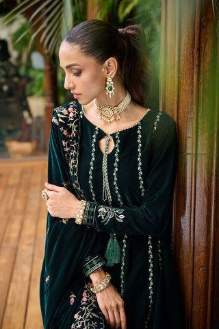 DA-1858 GREEN EMBROIDERED KURTA