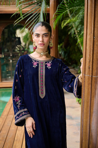 DA-1875 BLUE EMBROIDERED KURTA
