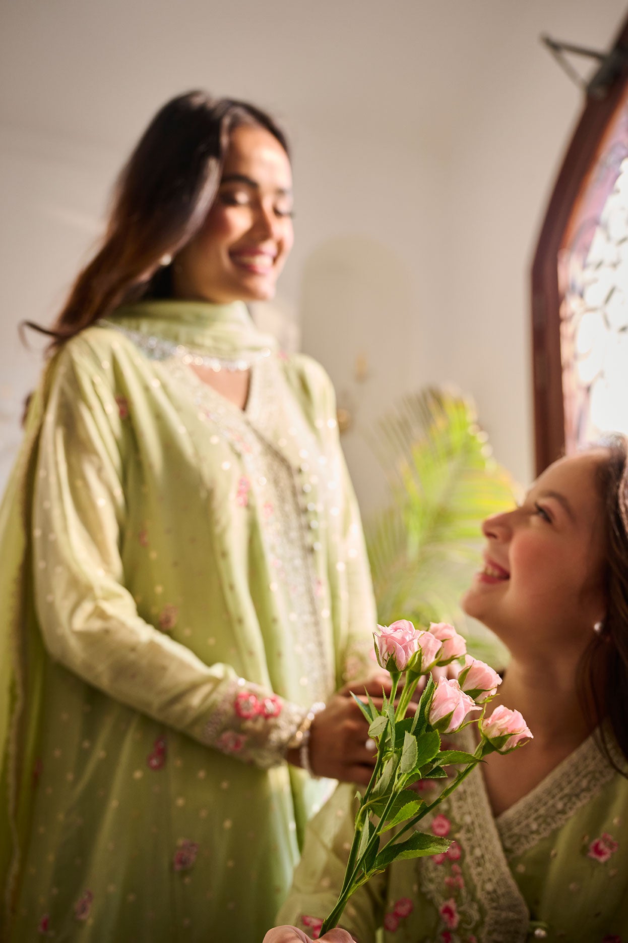 SS24DA-2378 LIGHT GREEN 2PCS  EMBROIDERED KURTA WITH TROUSER