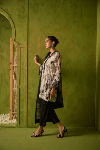 SS24DA-2467   GREY  2PCS  EMBROIDERED KURTA WITH TROUSER