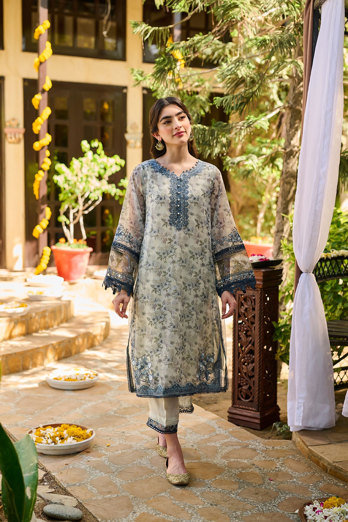 SS24DA-2392   BEIGE  2PCS  EMBROIDERED KURTA WITH TROUSER