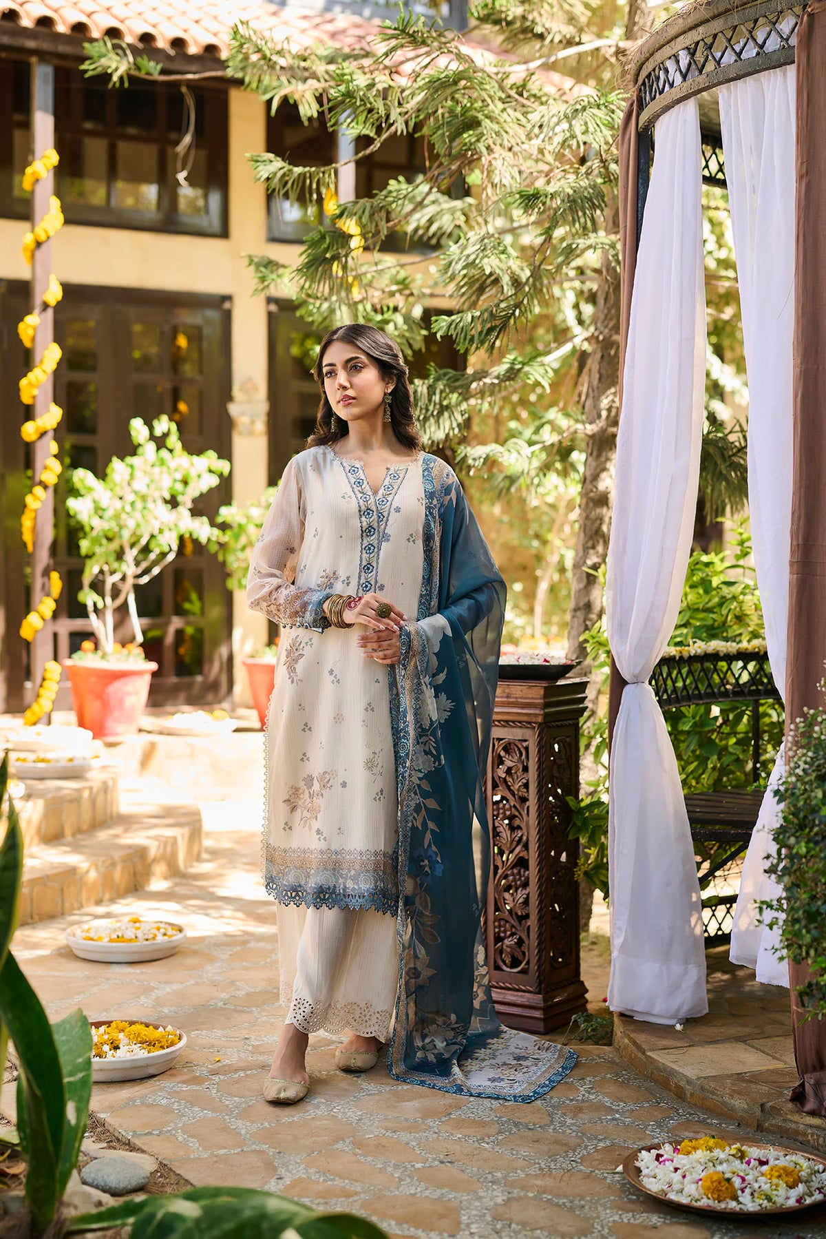SS24DD-1171  BLUE DUPATTA