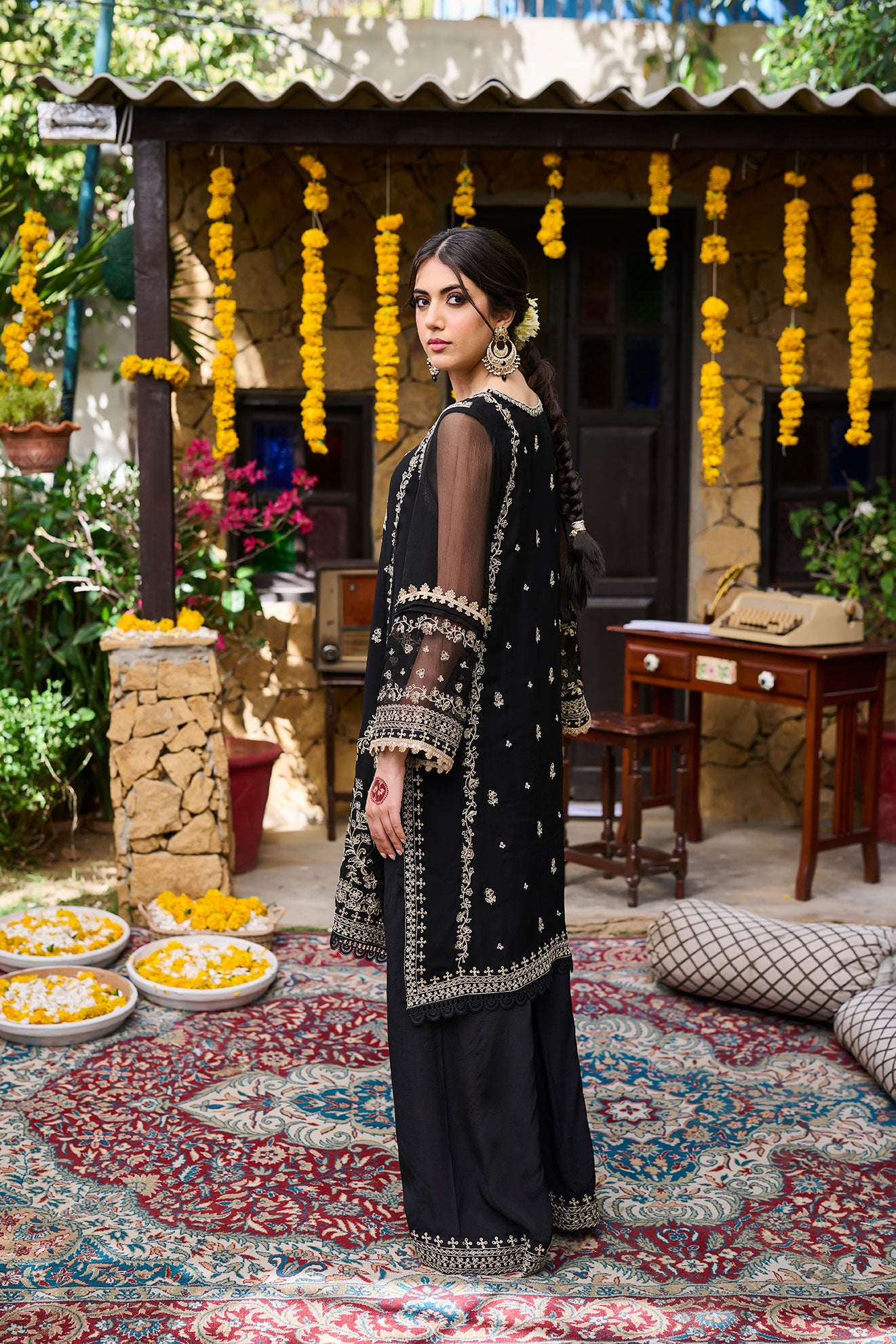 SS24DA-2270   BLACK  2PCS  EMBROIDERED KURTA WITH TROUSER