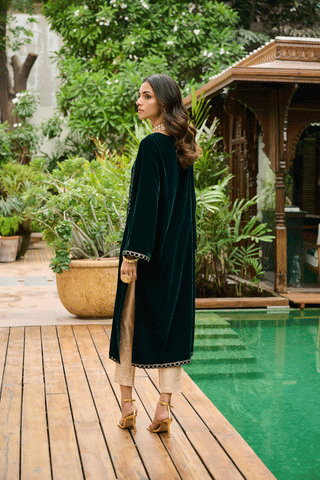 DA-1870 GREEN EMBROIDERED KURTA