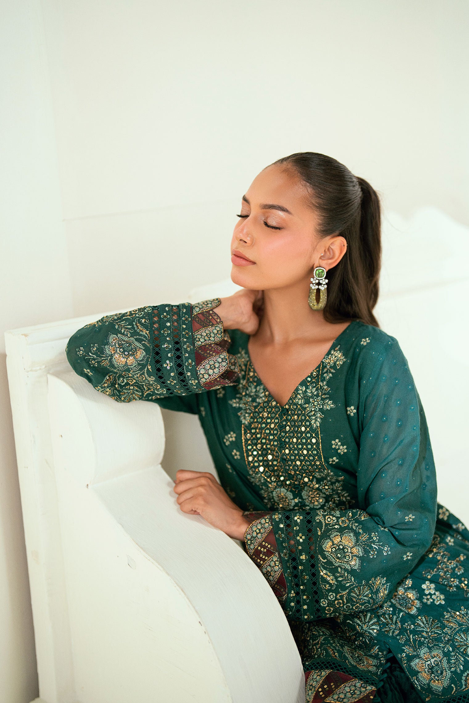 Green 2-piece silk suit with delicate floral embroidery