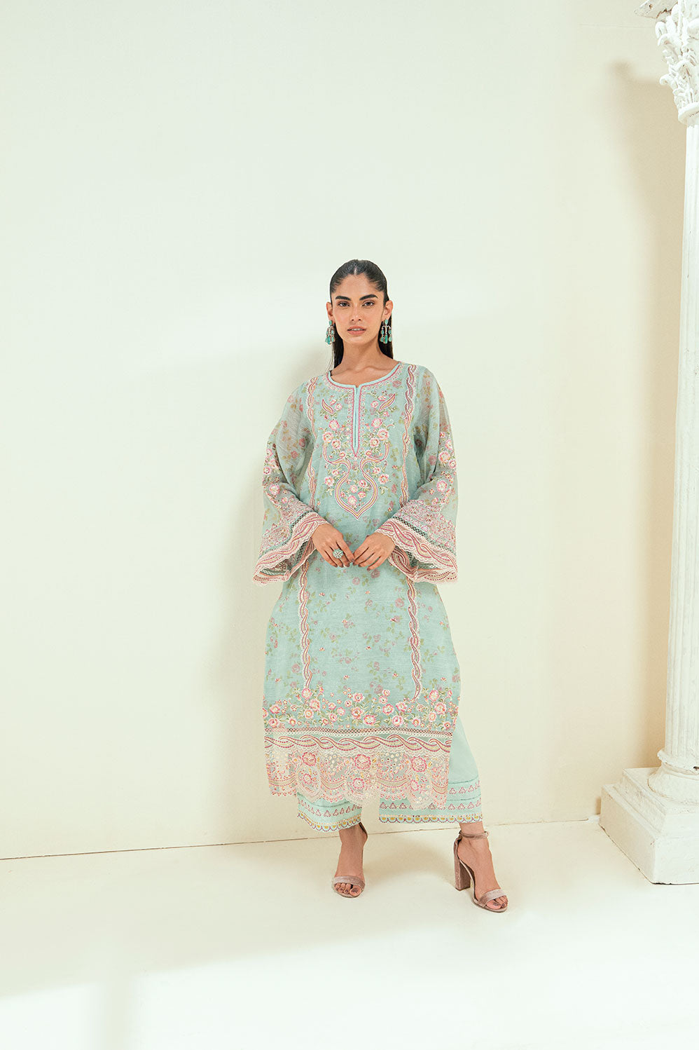 SS25DA-2722   L-GREEN  2PCS  EMBROIDERED  KURTA WITH TROUSER