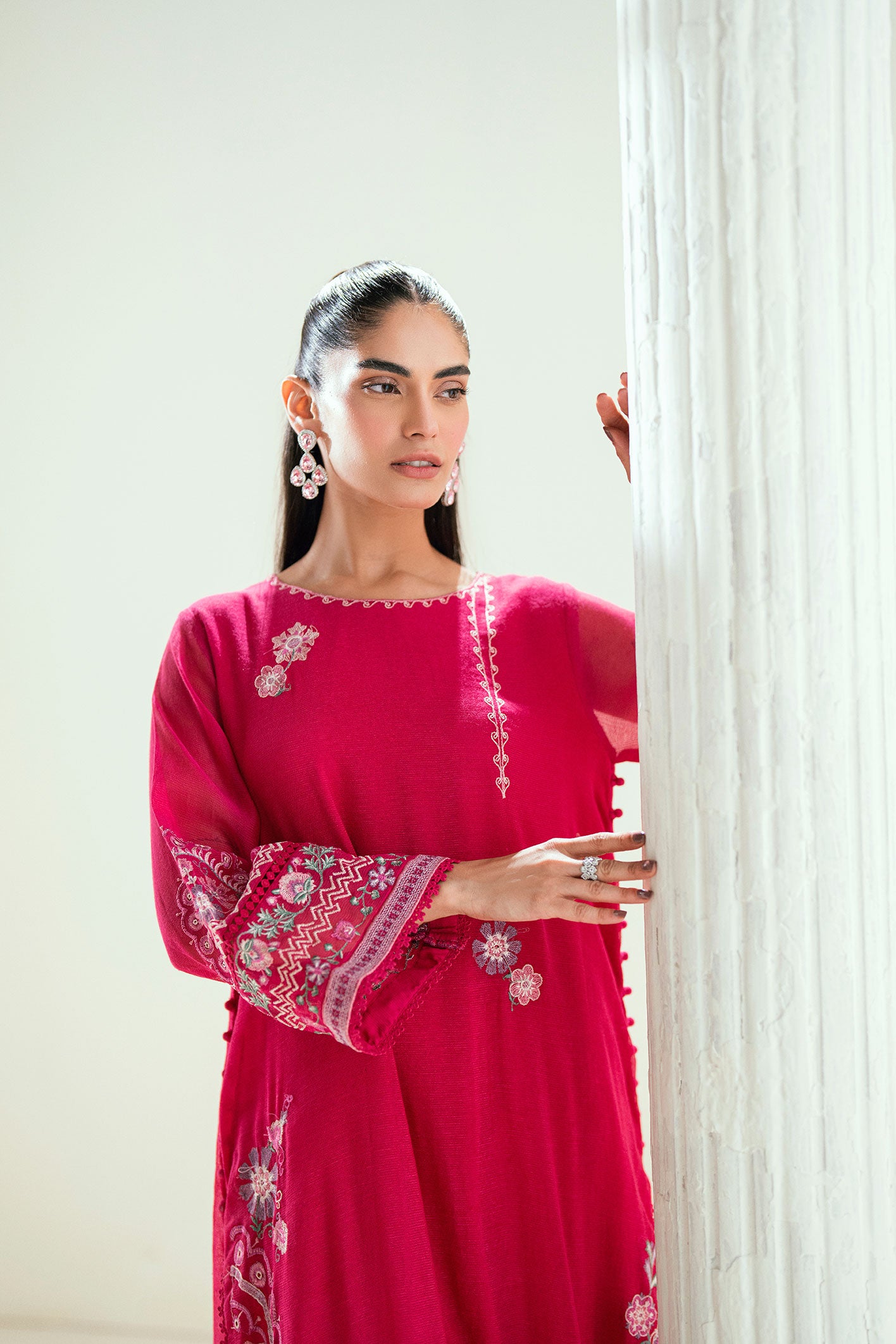 SS25DA-2723 DARK PINK  2PCS EMBROIDERED KURTA WITH TROUSER