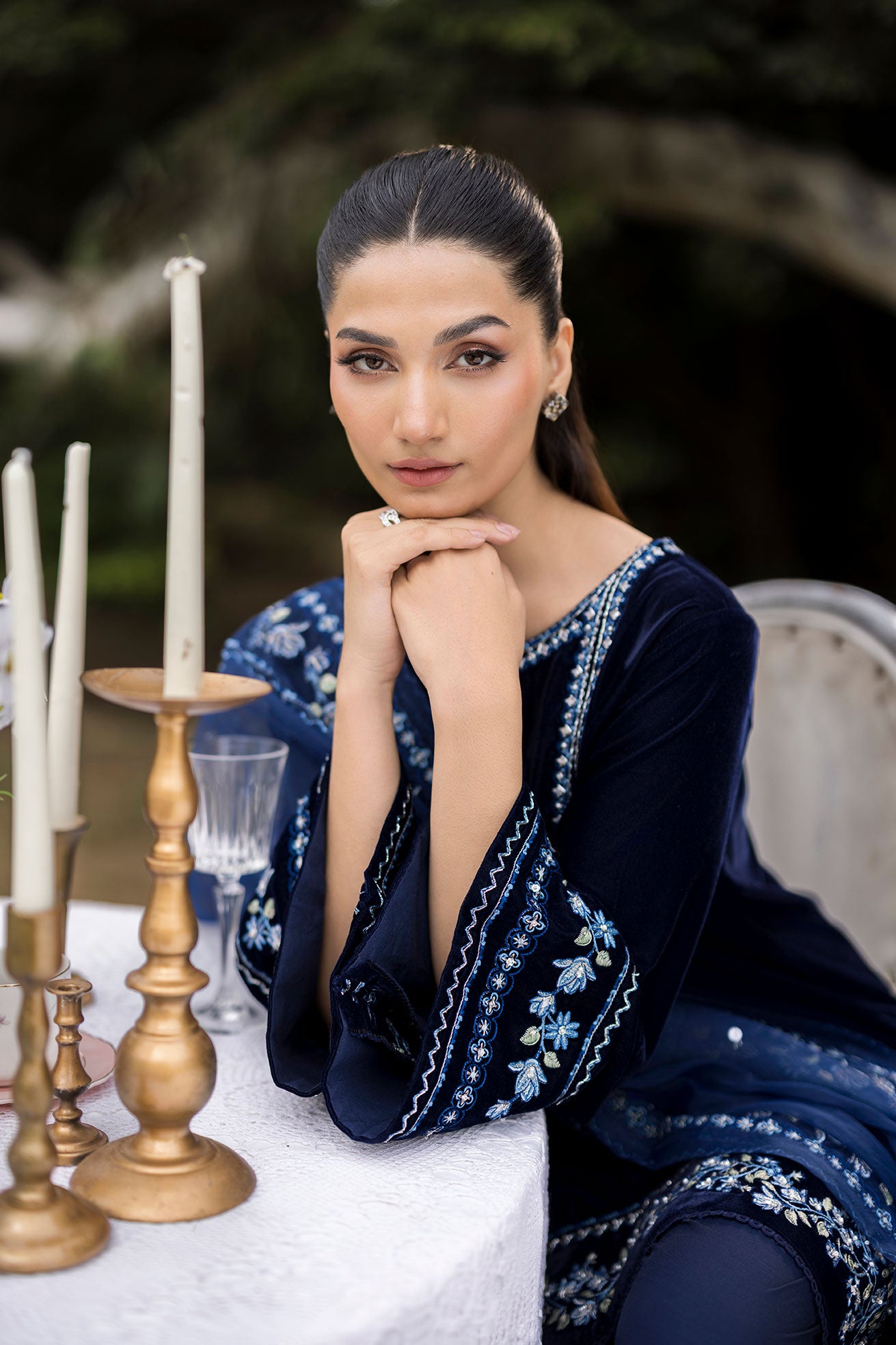 FW25DA-2814 Navy velvet ensemble with blue and silver embroidery on neckline and hemline.