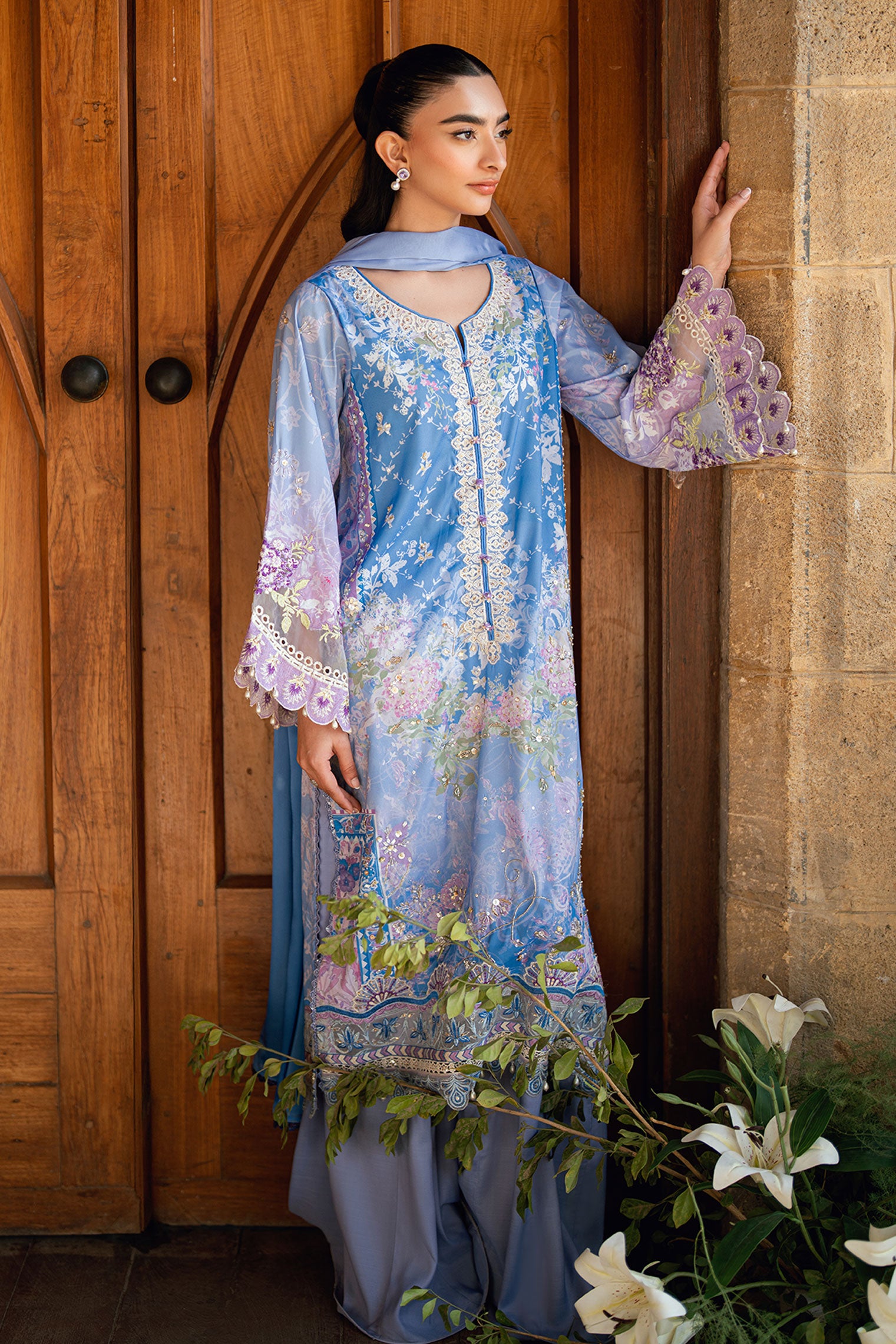 SS26DA-2897 Purple 2-piece crepe silk outfit with a subtle print, delicate hand embellishments, and solid flared pants.