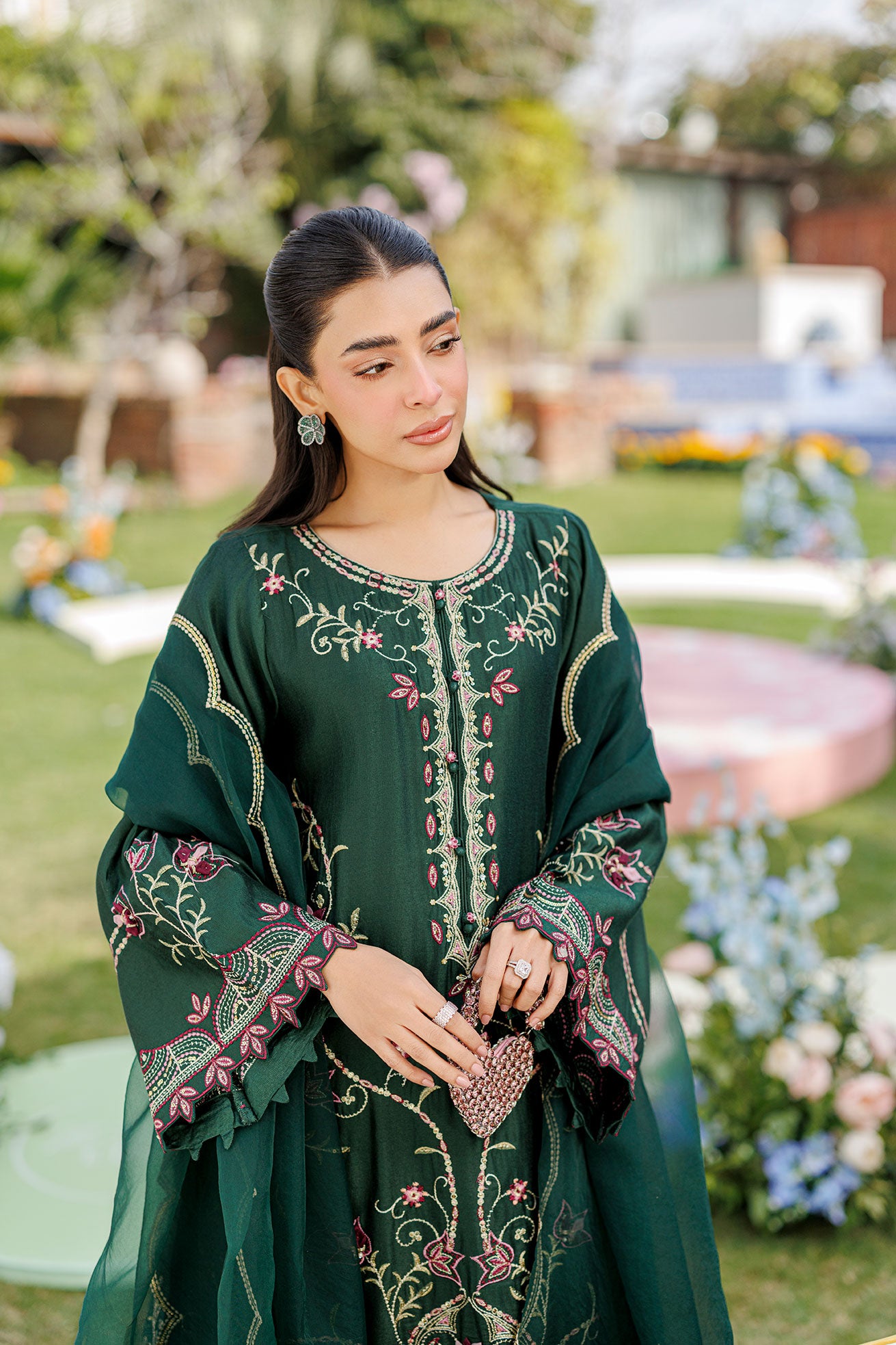 SS26DA-2902 BOTTLE GREEN 2PCS  EMBROIDERED KURTA WITH TROUSER