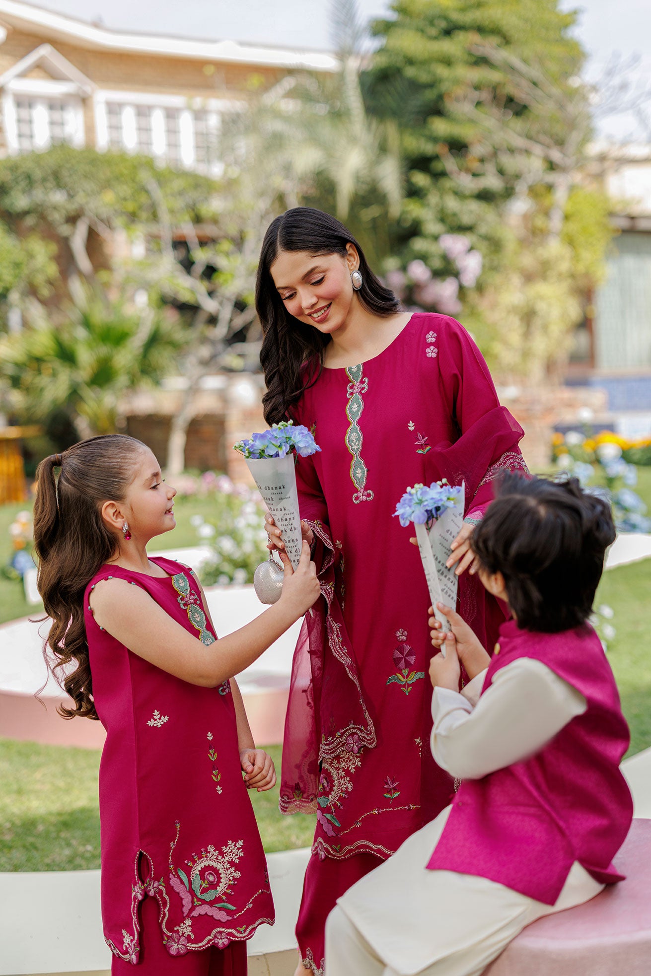 SS26DA-2903 MAGENTA 2PCS  EMBROIDERED KURTA WITH TROUSER