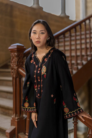 SS26DA-2920 BLACK - 1PCS - EMBROIDERED KAFTAN