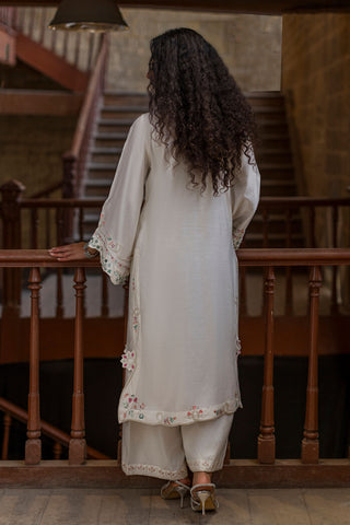 SS26DA-2921 OFF-WHITE 2PCS  EMBROIDERED KURTA WITH TROUSER