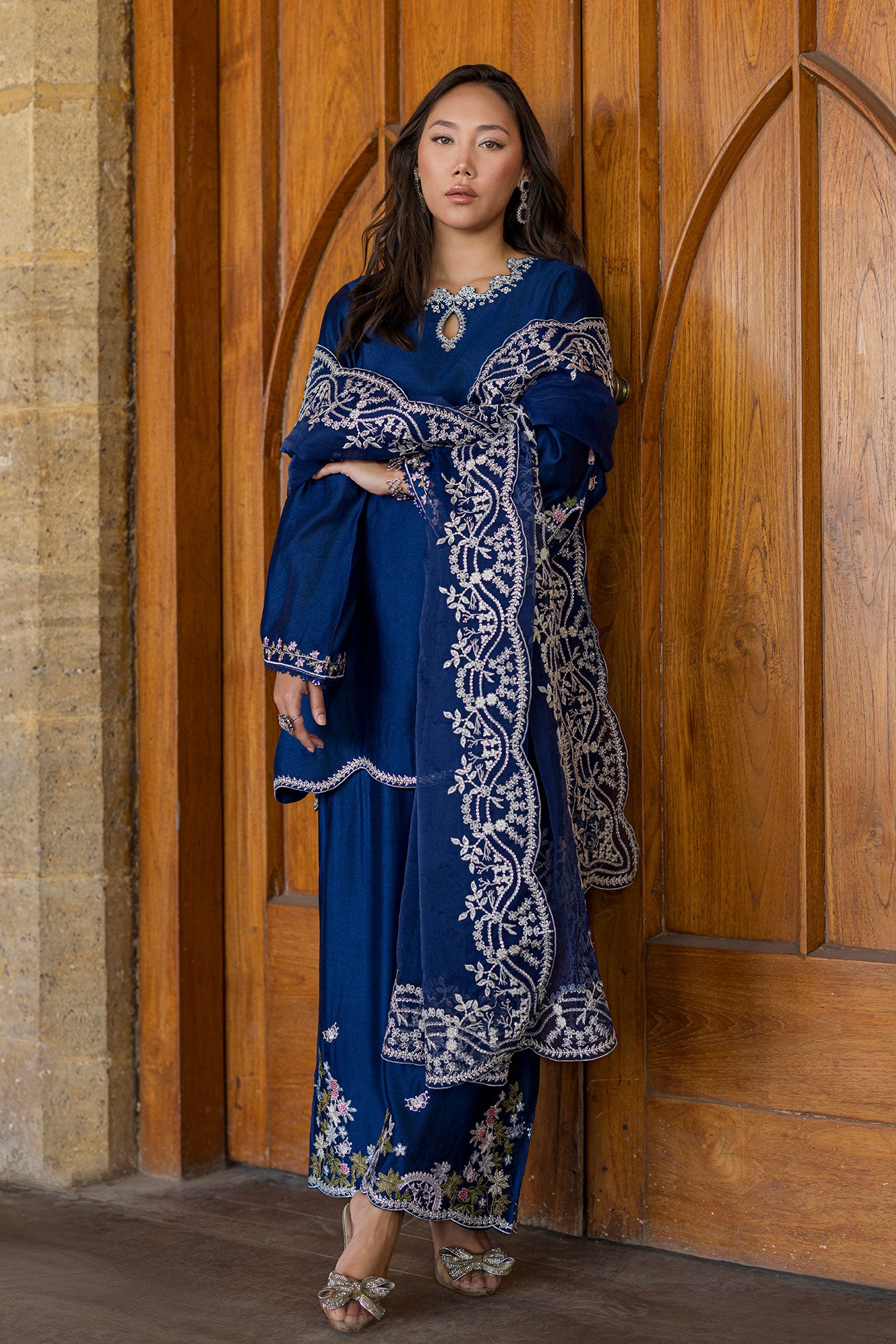 SS26DA-2923 BLUE 2PCS  EMBROIDERED KURTA WITH TROUSER