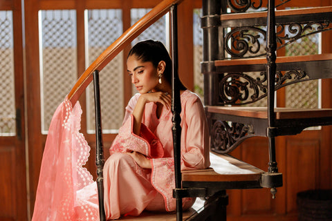 SS26DA-2946 PINK 2PCS  EMBROIDERED KURTA WITH TROUSER