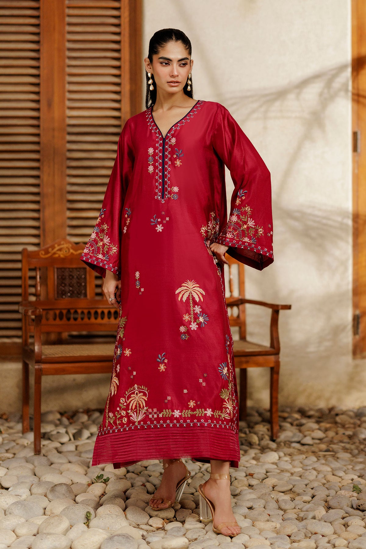 SS26DA-2948 MAGENTA 2PCS  EMBROIDERED KURTA WITH TROUSER