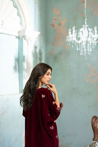 FW26DA-3015  MAROON 1PCS EMBROIDERED KAFTAN