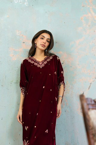 FW26DA-3015  MAROON 1PCS EMBROIDERED KAFTAN