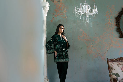 FW26DA-3023 GREEN 2PCS  EMBROIDERED KURTA WITH TROUSER