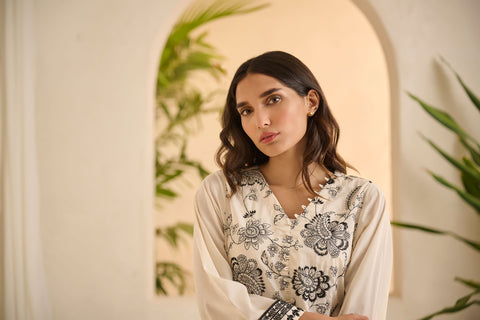 DC-0520 White DYED EMBROIDERED KURTA