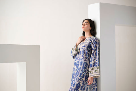 DC-0546 BLUE PRINTED EMBROIDERED KURTA