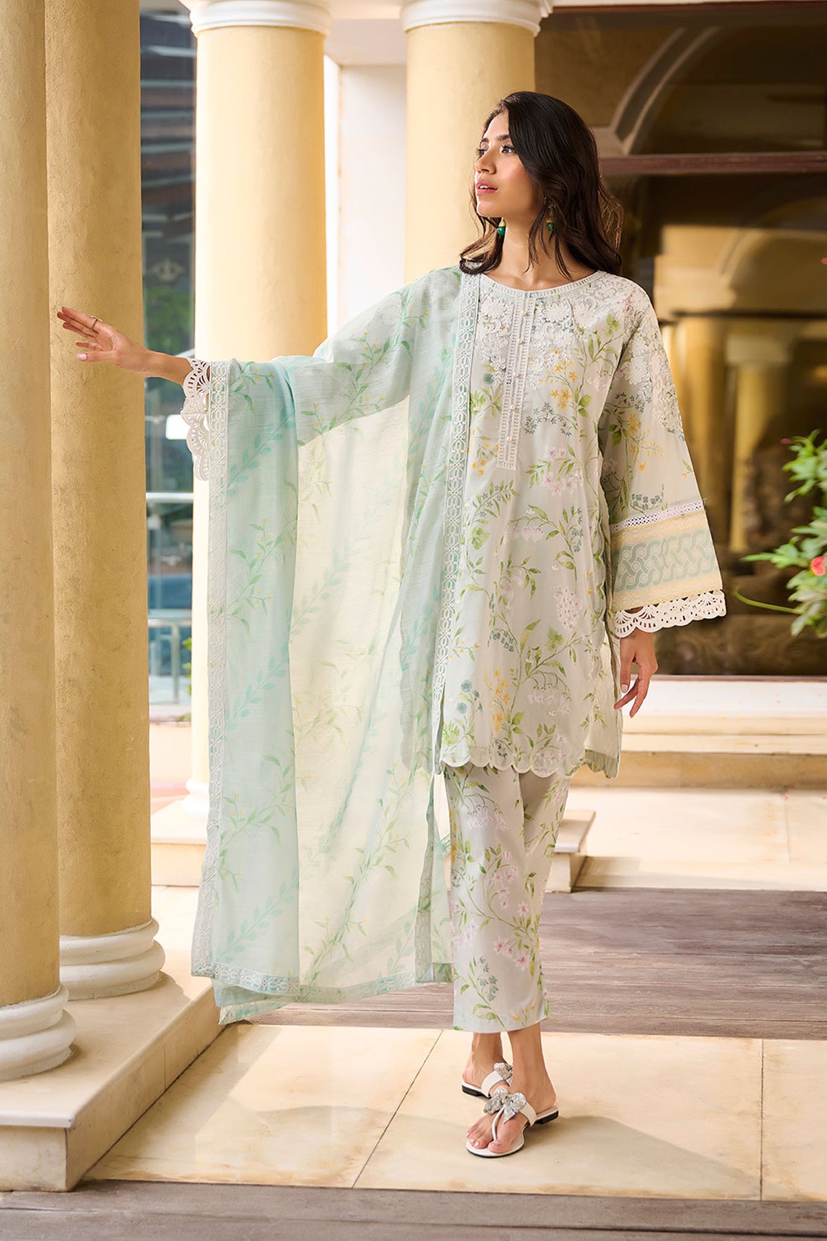 DD-1077 L-GREEN DUPATTA