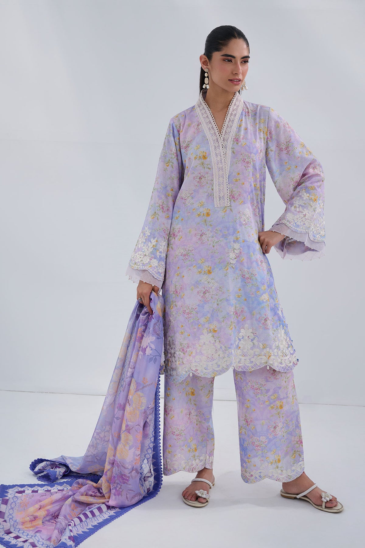 SS25DC-2556 PURPLE COTTON JACQUARD 2PCS EMBROIDERED KURTA WITH TROUSER