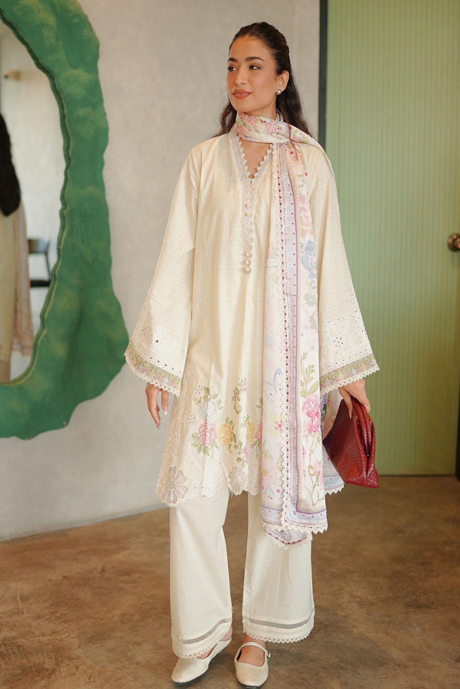 Retail Price: 13,990/-PKR