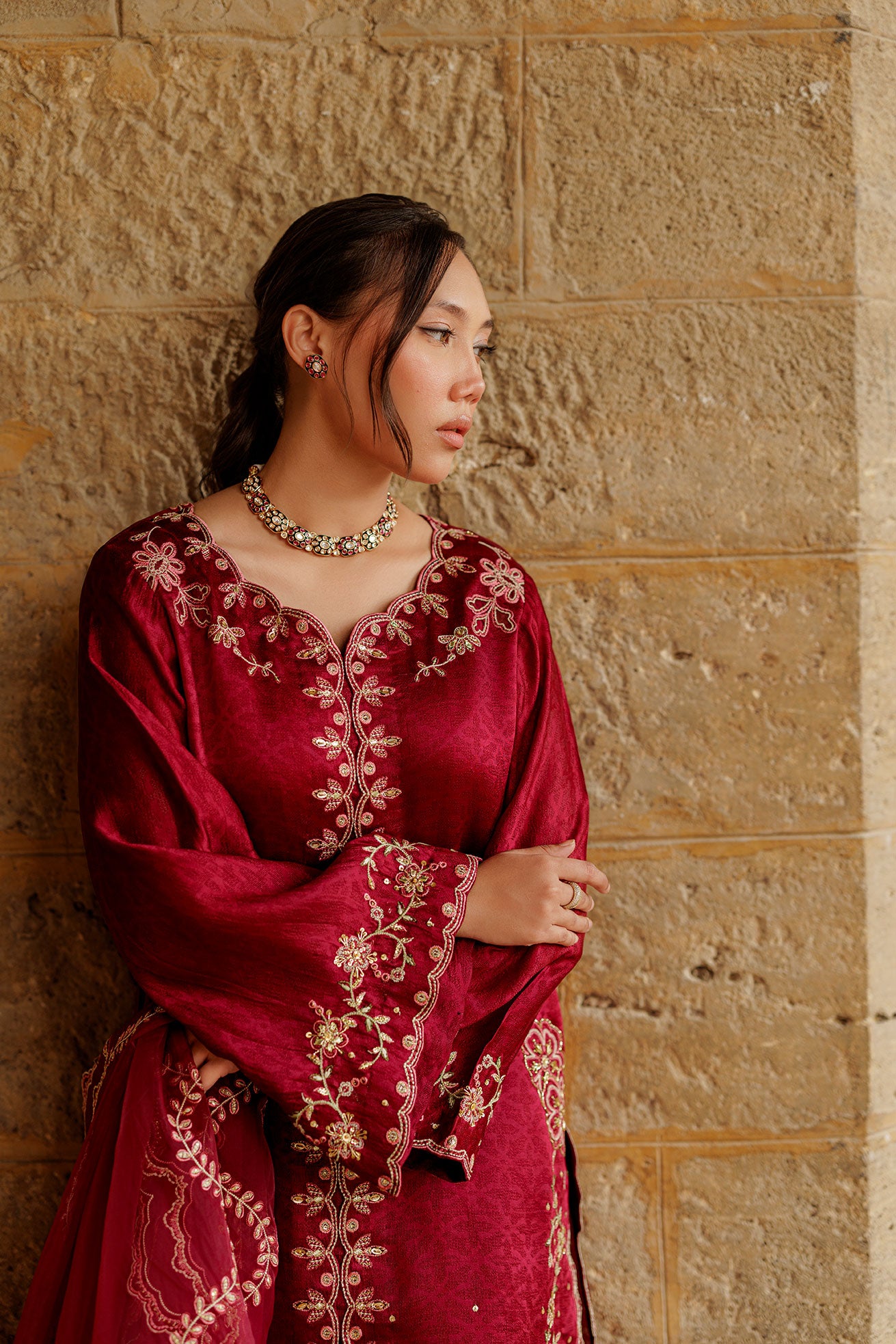 SS26DL-0353 MAROON 3PCS