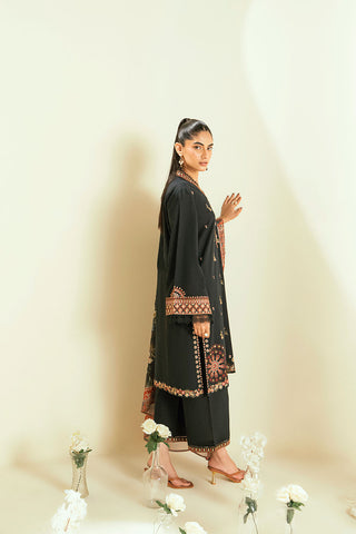 SS25DC-2554 BLACK LAWN 2PCS EMBROIDERED KURTA WITH TROUSER