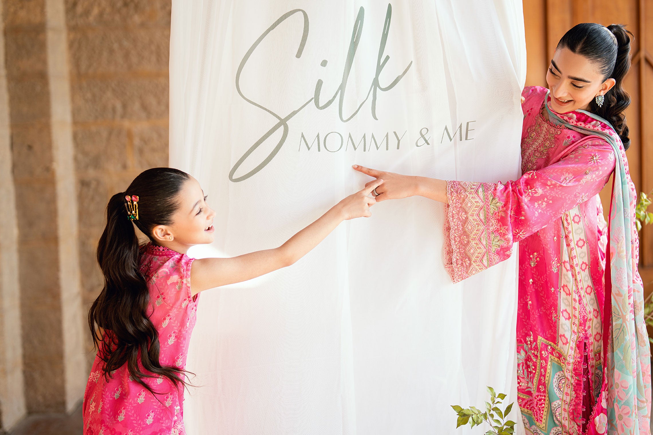 SS26DA-2900 Pink 2-piece hand-embellished silk ensemble featuring intricate detailing and delicate craftsmanship.