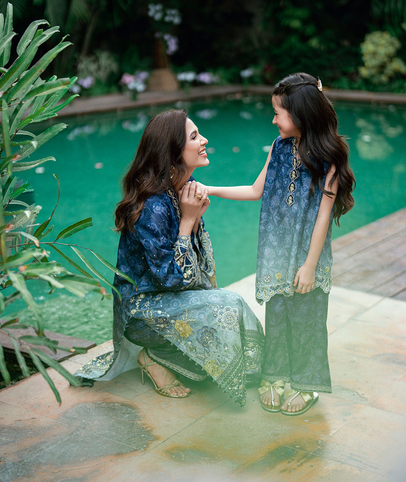 SS25DA-2754 NAVY BLUE 2PCS  EMBROIDERED KURTA WITH TROUSER