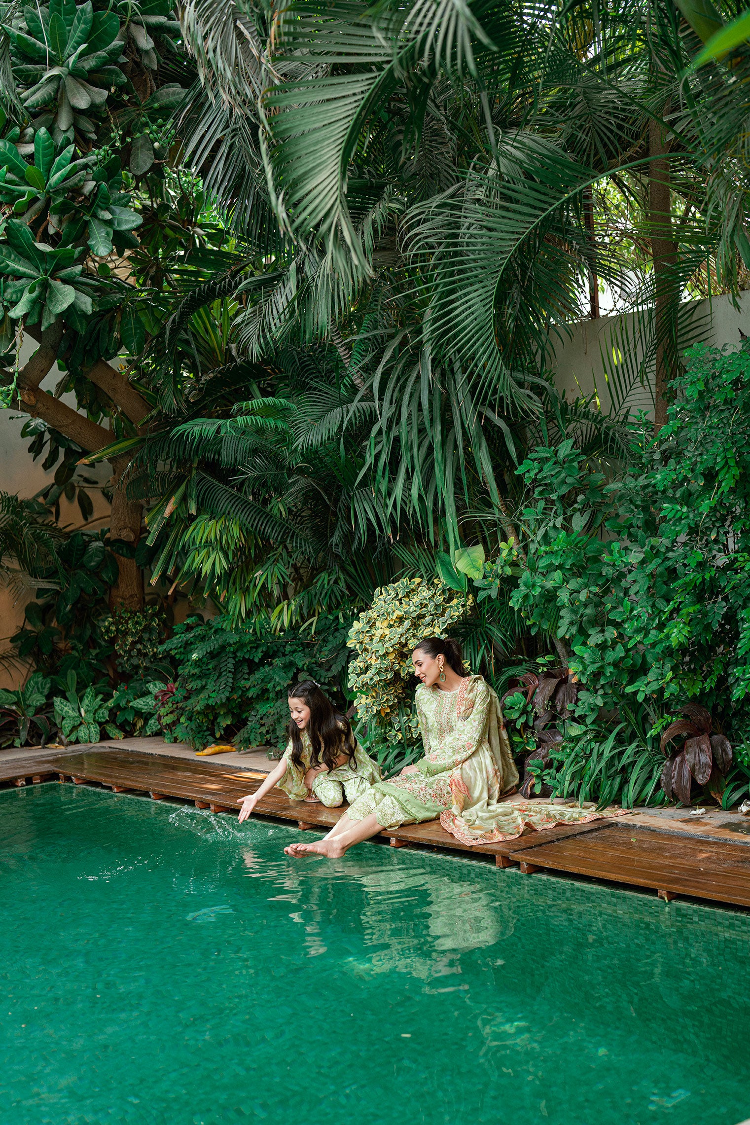 SS25DK-0202 L-GREEN 2PCs