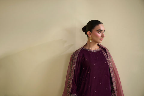 FW25DA-2805 Soft plum velvet shirt with delicate embroidery and subtle embellishments on the hem and sleeves.