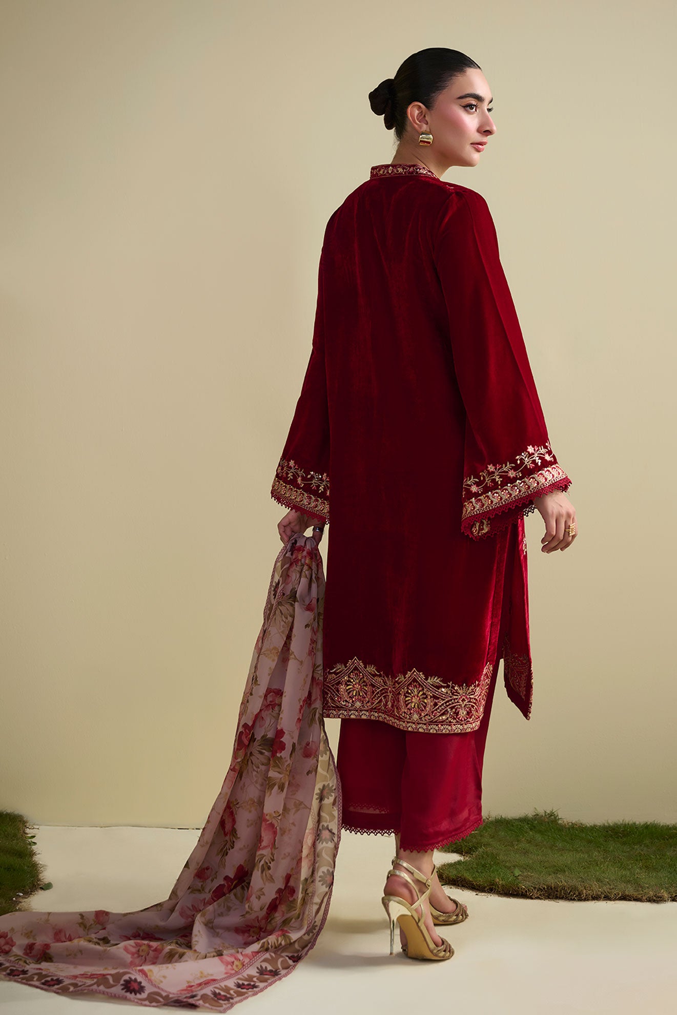 FW25DA-2828 Deep red velvet two-piece ensemble featuring delicate embroidered motifs across the front and straight silhouette