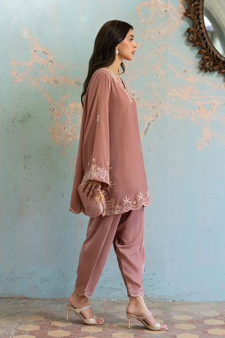 FW26DA-3006 DUSTY-ROSE 2PCS  EMBROIDERED KURTA WITH TROUSER