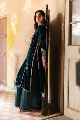 FW26DA-3017 GREEN 2PCS  EMBROIDERED KURTA WITH TROUSER