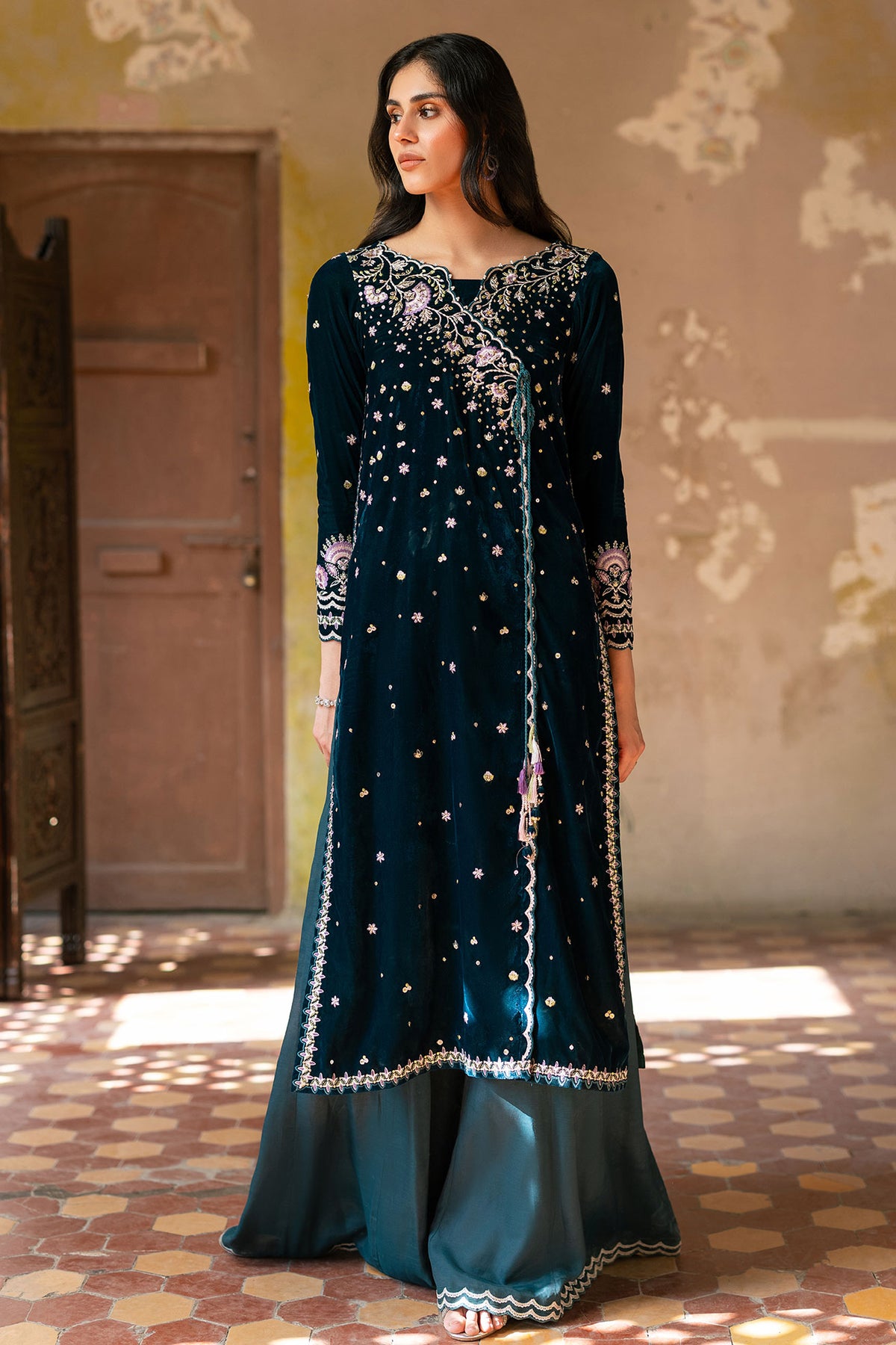 FW26DA-3017 GREEN 2PCS  EMBROIDERED KURTA WITH TROUSER