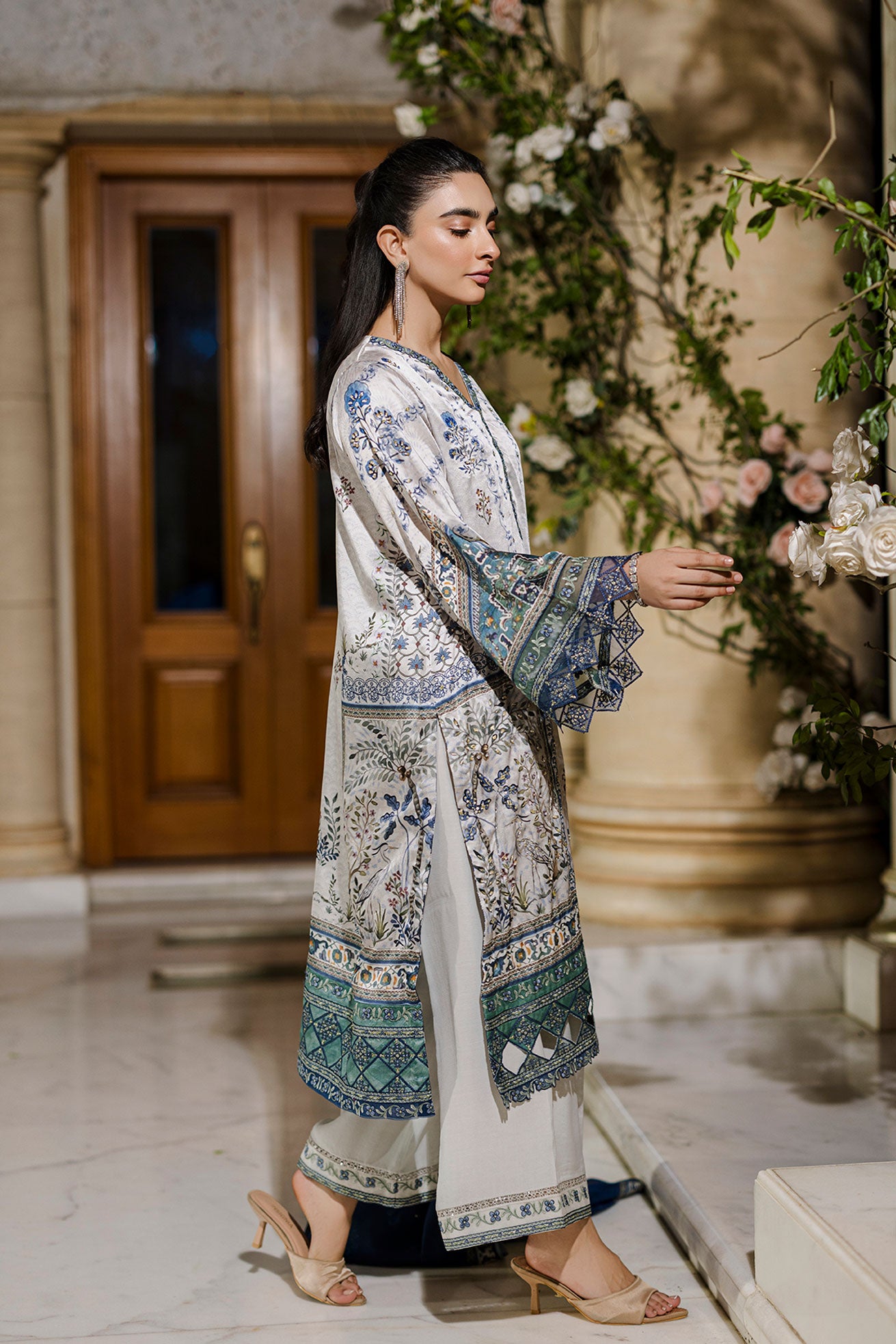 Pure silk grey 2-piece ensemble with sage and blue floral motifs and refined thread embroidery.