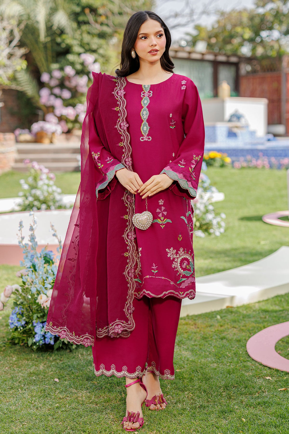 DUPATTA: SS26DD-2903 MAGENTA EMBROIDED DUPATTA